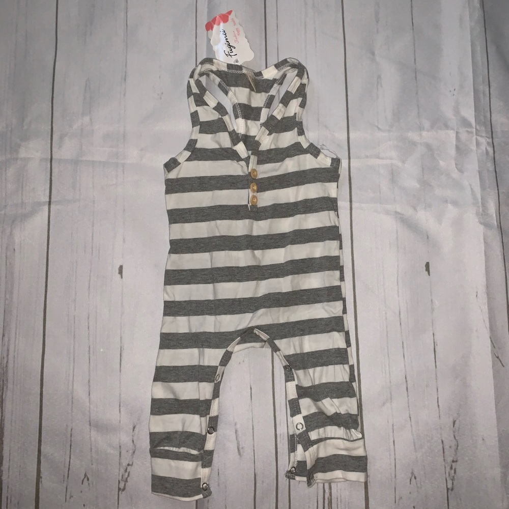 Fuyimei baby’s romper